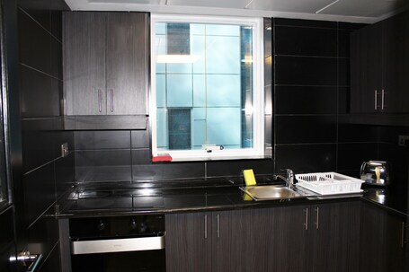 Al Diar Sawa Hotel Apartments - Image 18
