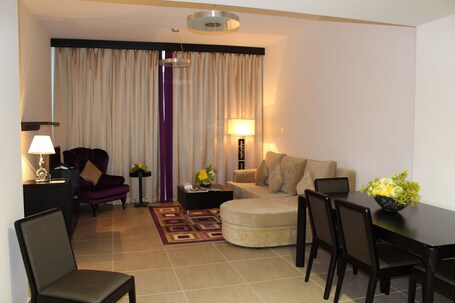 Al Diar Sawa Hotel Apartments - Image 15