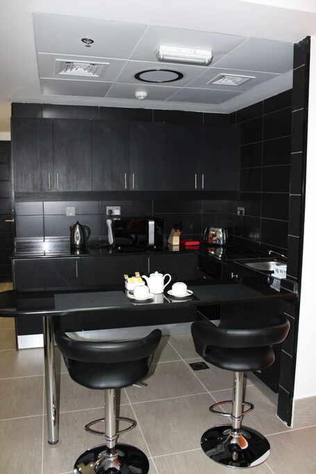 Al Diar Sawa Hotel Apartments - Image 23