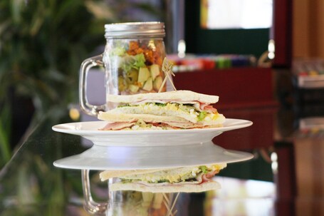 Al Diar Sawa Hotel Apartments - Image 34