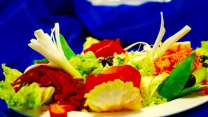 Frühstück, Mittagessen und Abendessen