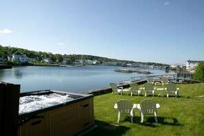 Bañera de hidromasaje exterior