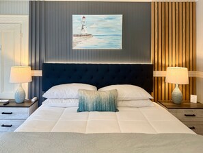 Habitación estándar, 1 cama de matrimonio grande, baño privado | Sábanas de algodón egipcio y ropa de cama de alta calidad