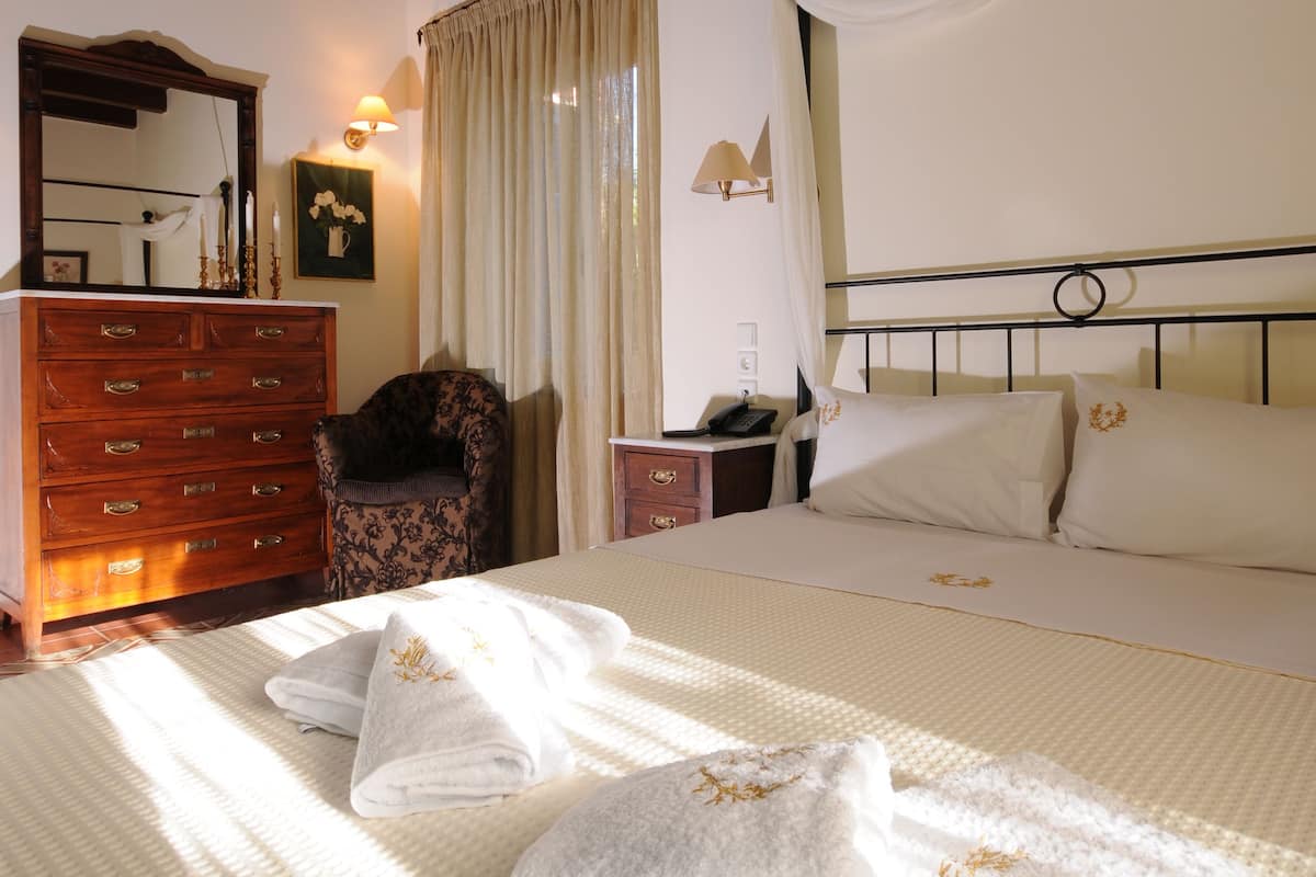 family duplex, 3 bedrooms, non smoking | egyptian cotton sheets, premium bedding, tempur-pedic beds, in-room safe