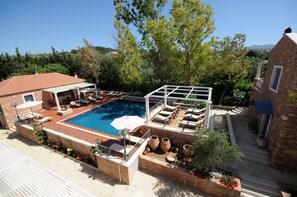 Outdoor pool - Metohi Georgila (Platanias)