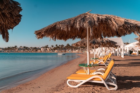 Beach nearby, beach shuttle, sun loungers, beach umbrellas