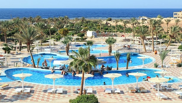 Indoor pool, 3 outdoor pools, pool umbrellas, pool loungers - The Three Corners Pensée Beach Resort (MARSA ALAMA- RED SEA)