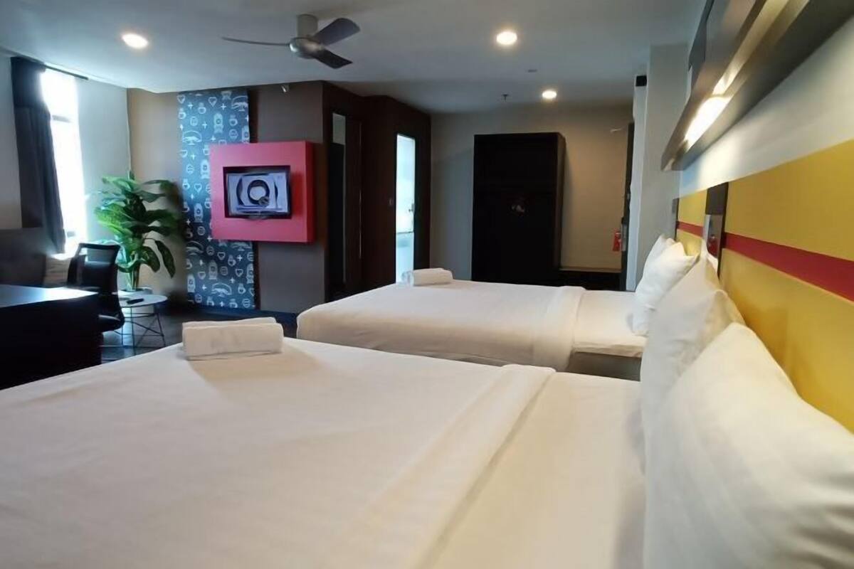 In-room safe, desk, blackout drapes, WiFi (free)
