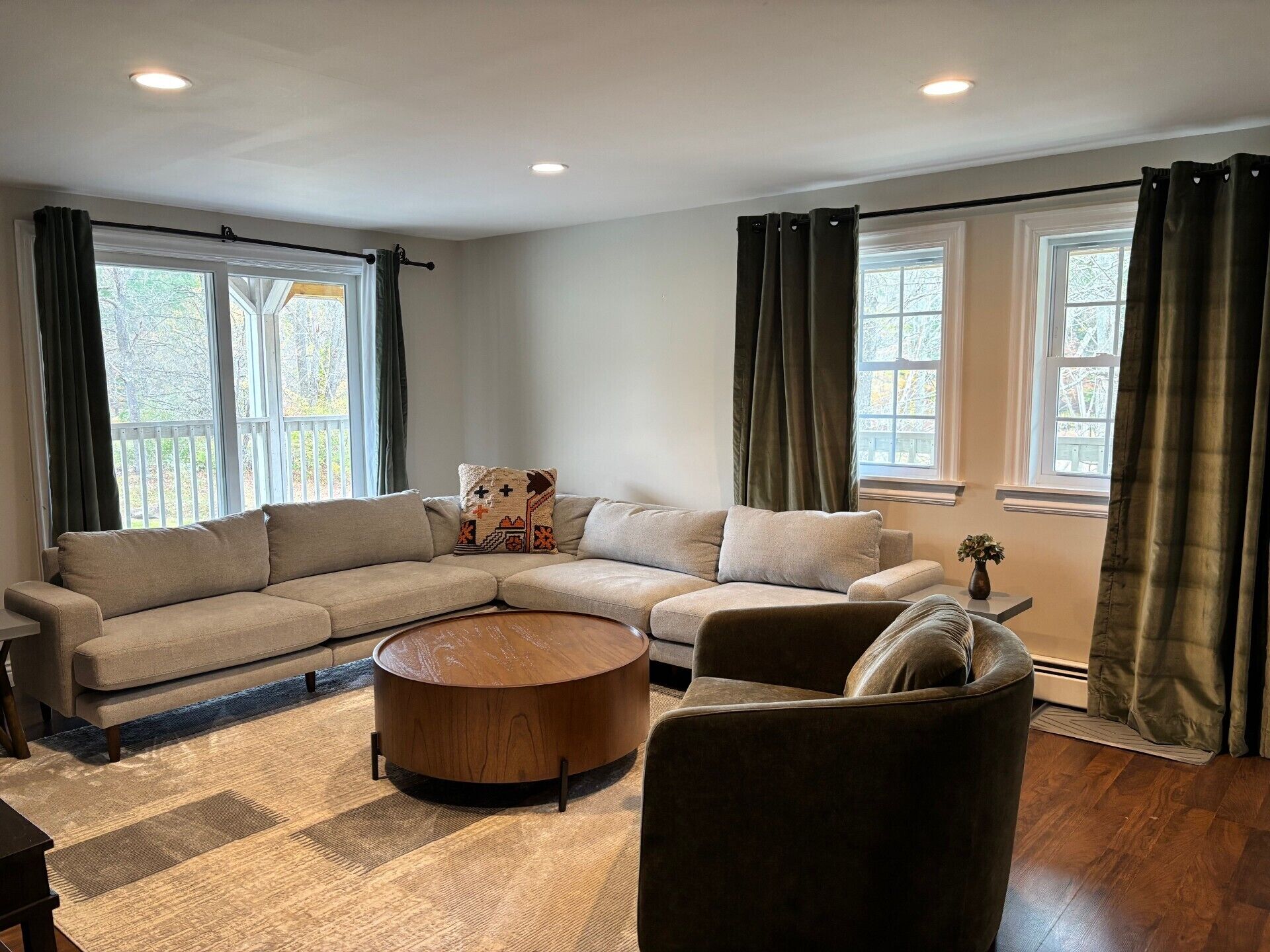 Family Apartment, 2 Bedrooms, Courtyard View | Living area | 40-inch LCD TV with cable channels, TV, toys