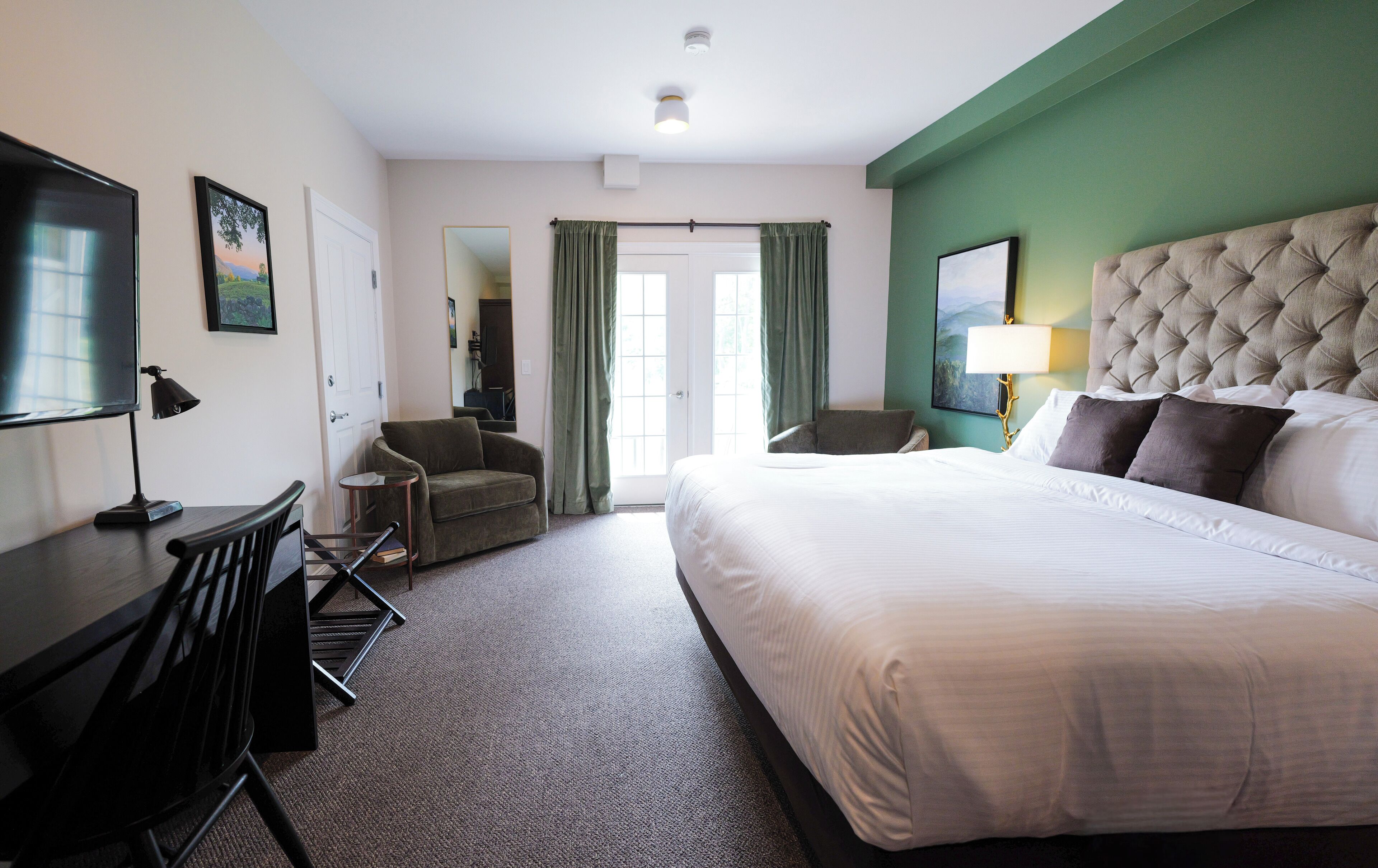 Kamer, 1 kingsize bed, balkon | Luxe beddengoed, pillowtop-bedden, een kluis op de kamer