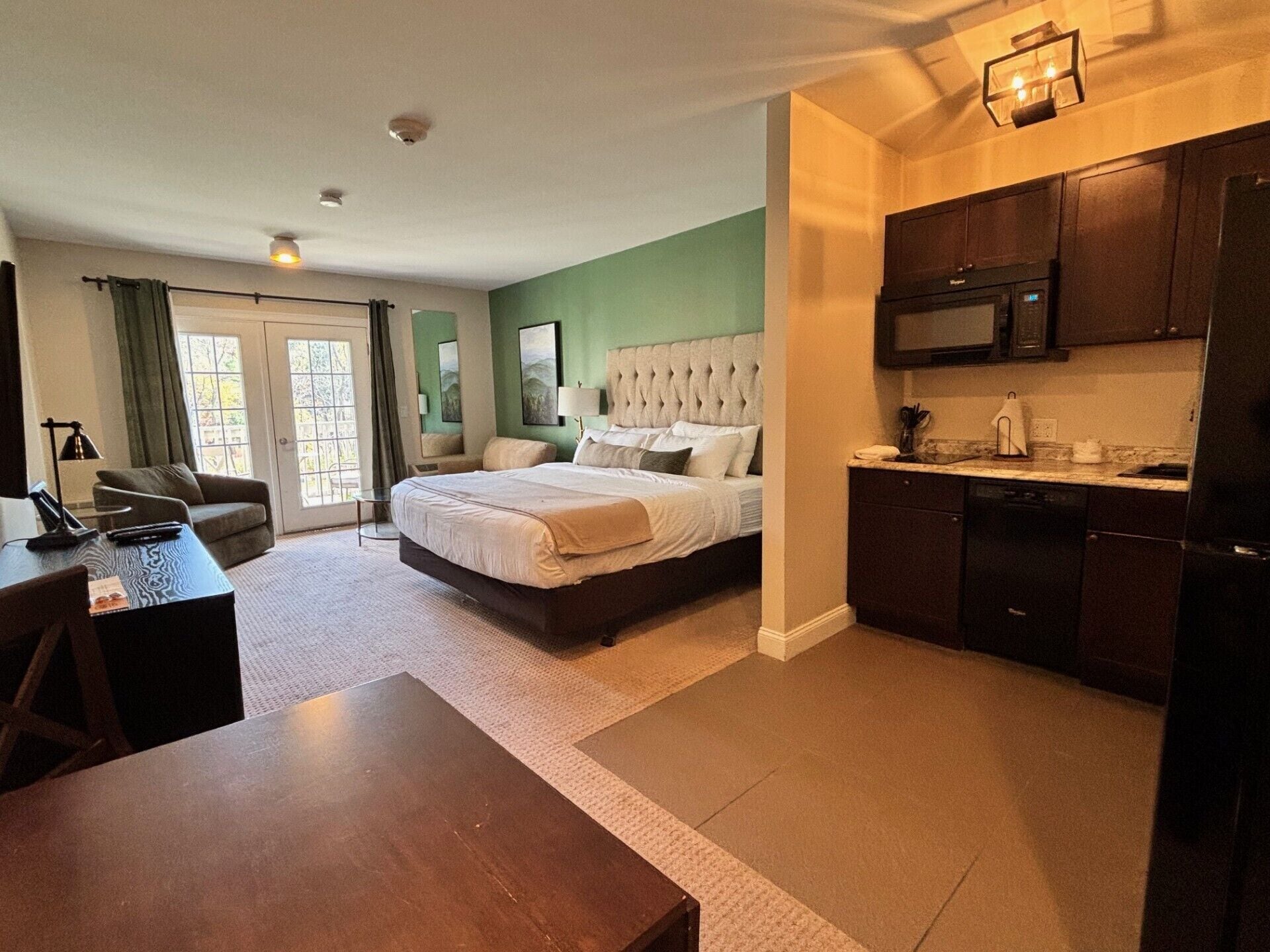 King Studio with Balcony | In-room safe, individually decorated, individually furnished, desk