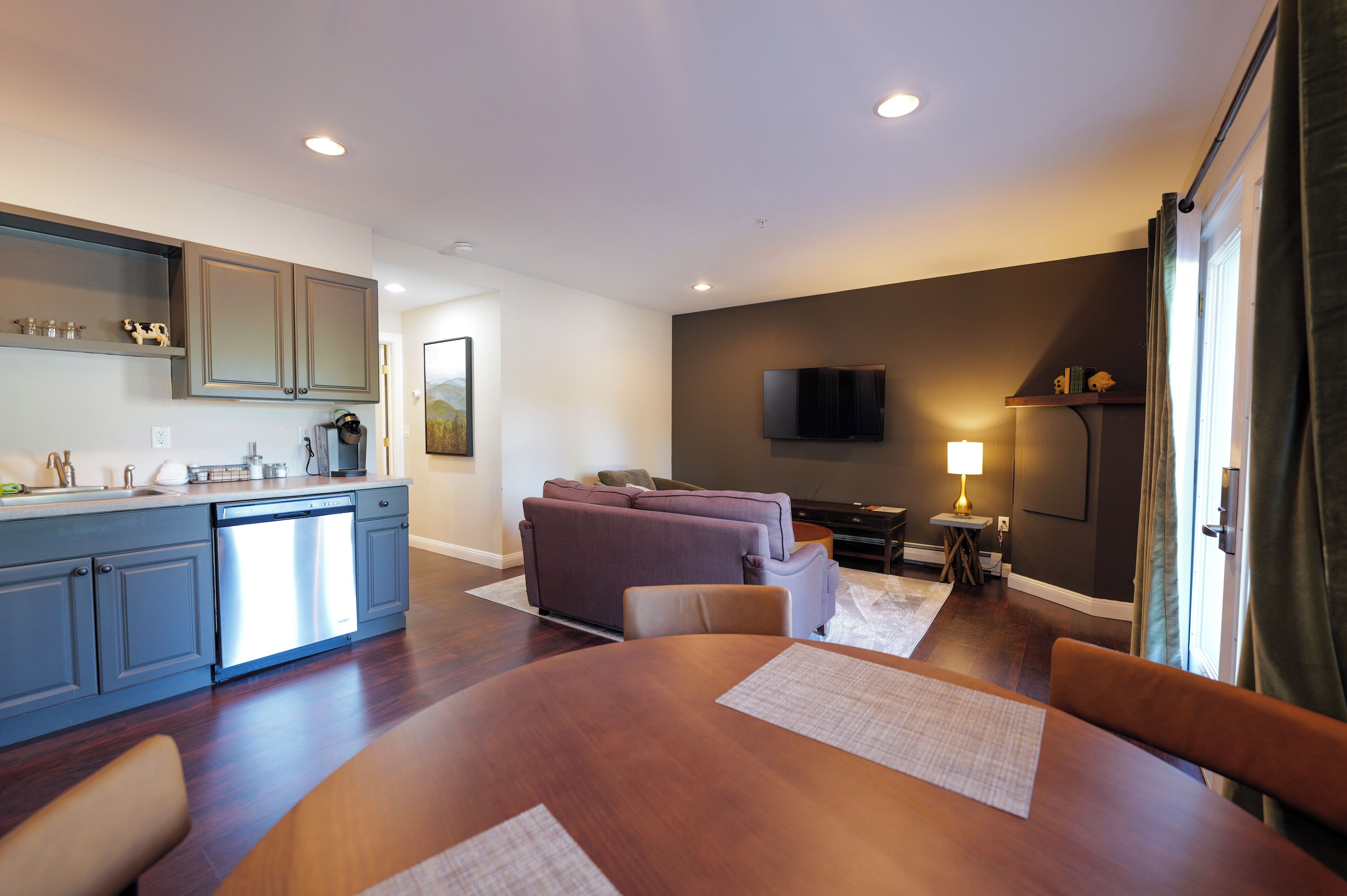 Familie appartement, 1 slaapkamer | Luxe beddengoed, pillowtop-bedden, een kluis op de kamer