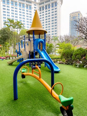 Children’s play area – outdoor - Daeha Hanoi Serviced Apartments (Hanoi)