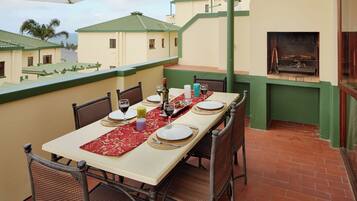 Apartment, 3 Bedrooms, Non Smoking | Terrace/patio