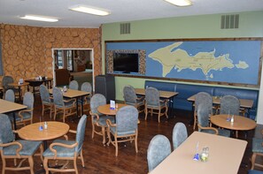 Free daily full breakfast