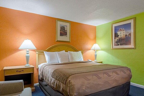 Desk, free WiFi, bed sheets