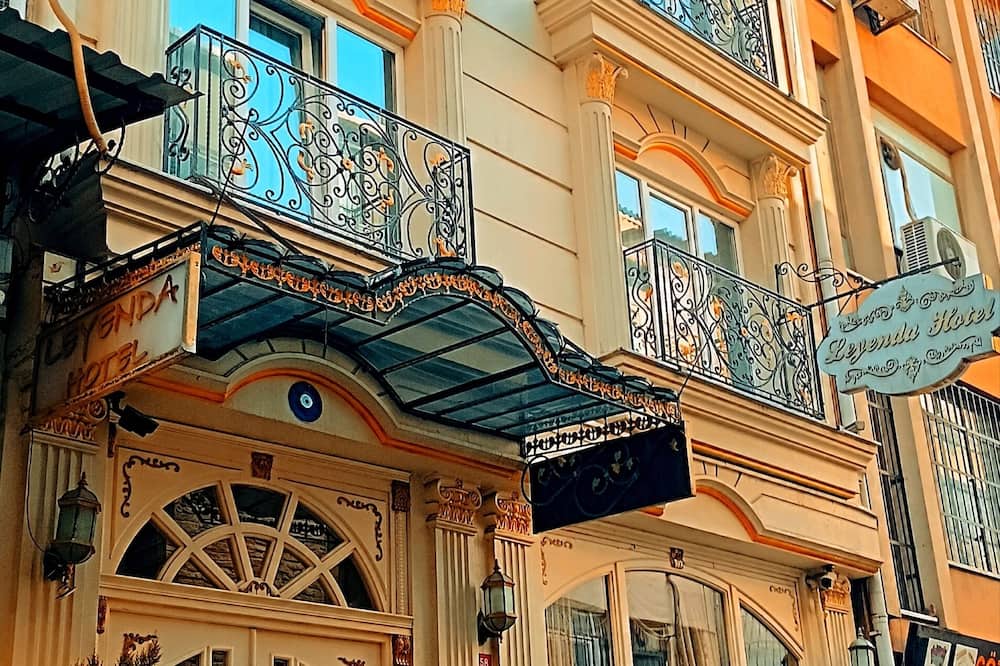 Leyenda Hotel