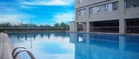 Indoor pool, outdoor pool