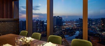 Oakwood Premier Incheon