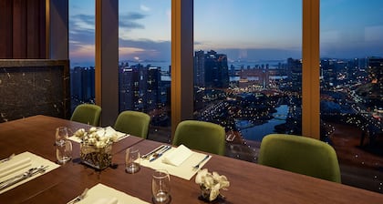 Oakwood Premier Incheon