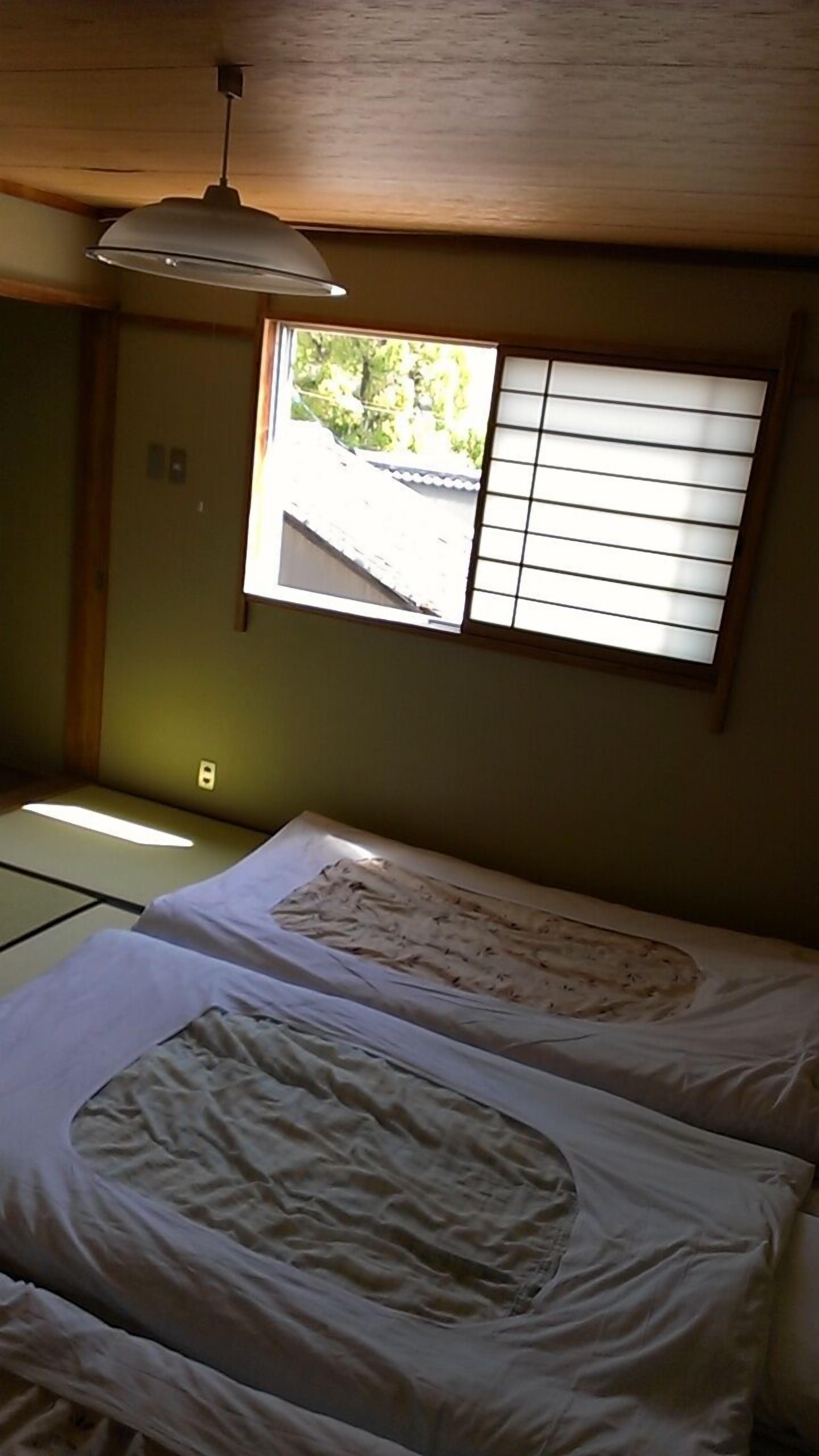 Traditional Twin Room, Private Bathroom (or Triple room) | Free WiFi