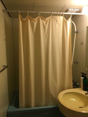 傳統雙床房, 私人浴室 (or Triple room) | 免費 Wi-Fi