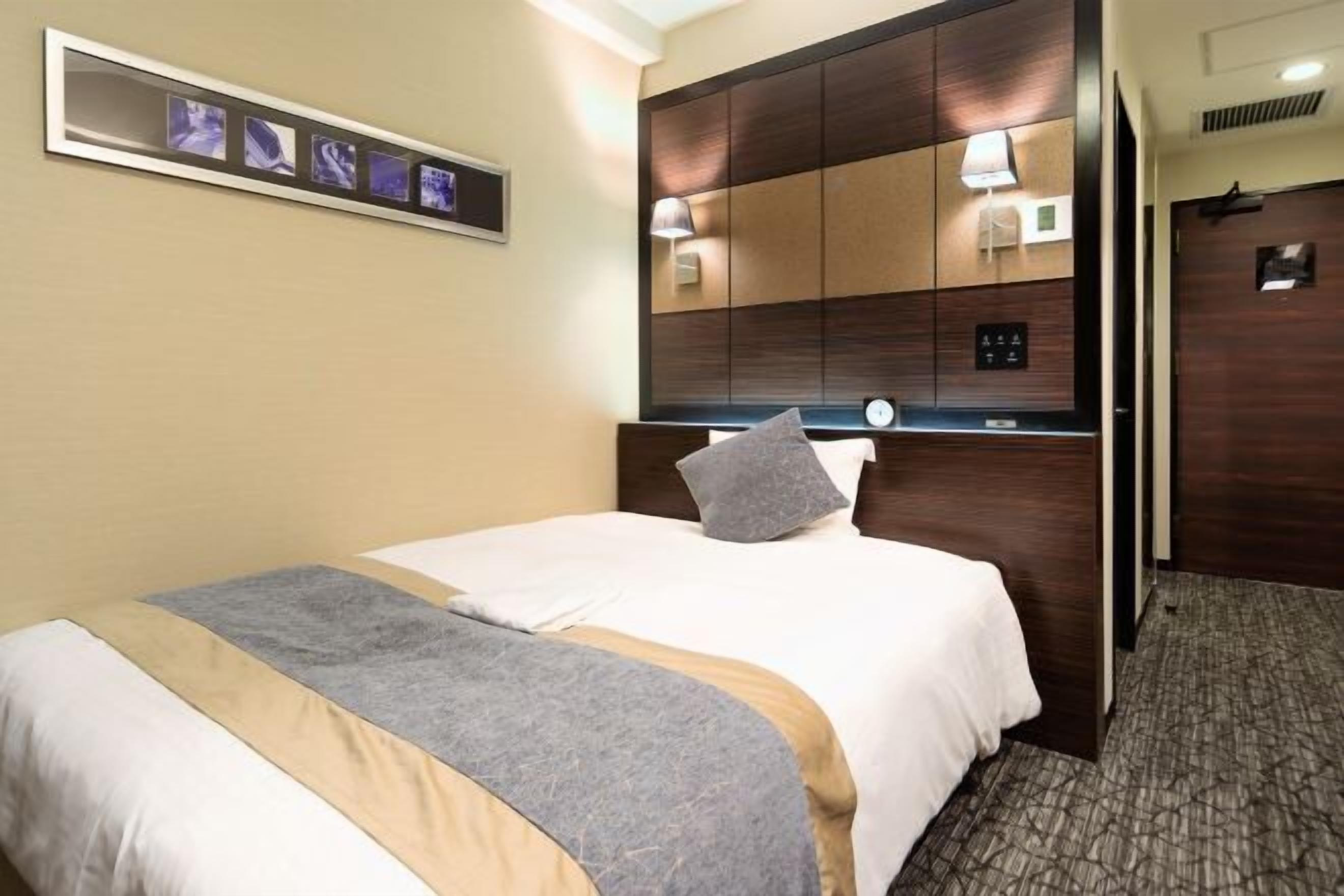 Literie de qualité supérieure, couette en duvet d'oie, bureau