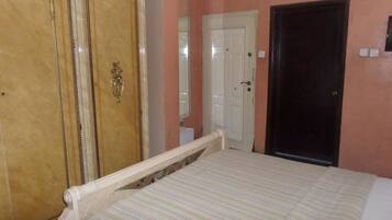 Luxury Room | Premium bedding, in-room safe, desk, free WiFi