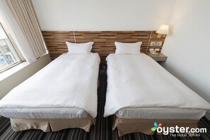 ห้องสแตนดาร์ดทวิน | โต๊ะทำงาน, ห้องเก็บเสียง, เตารีด/โต๊ะรีดผ้า, Wi-Fi ฟรี