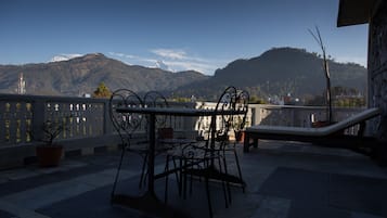 Vue sur les montagnes