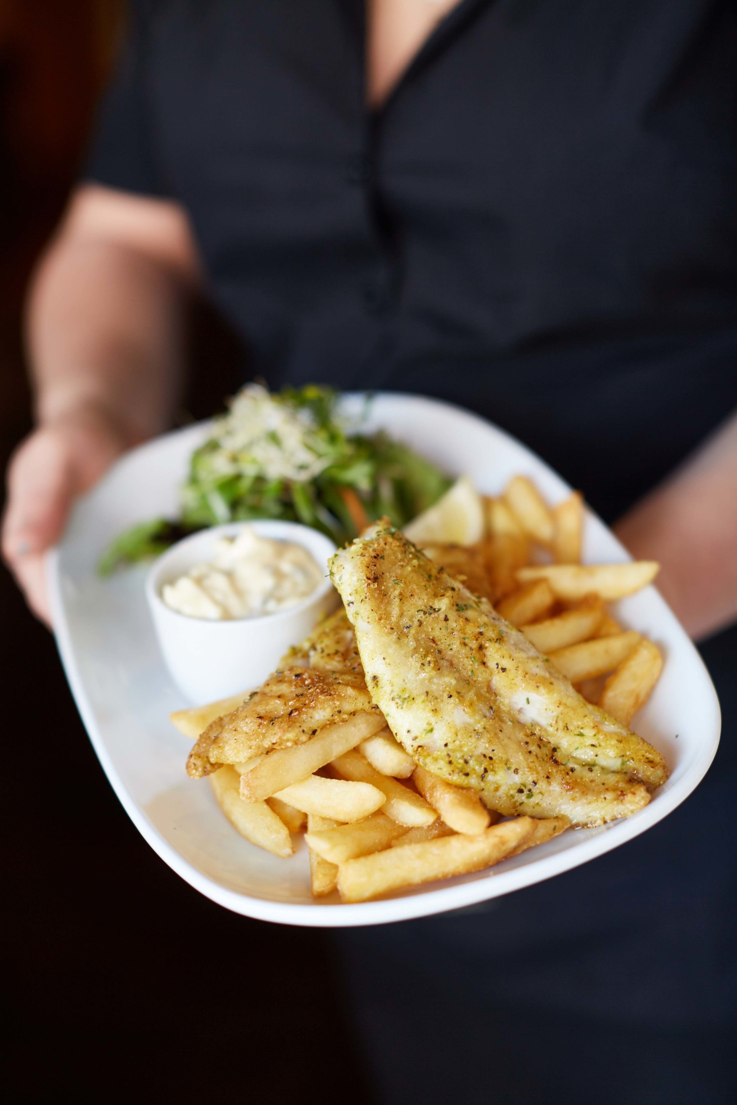 lunch and dinner served