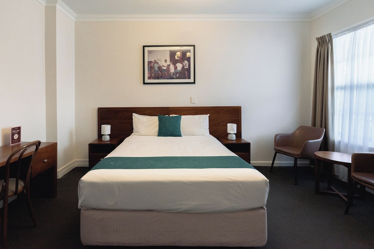 standard room | desk, iron/ironing board, rollaway beds, free wifi