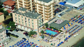 Unclassified image, 2 of 36, button - Club Hotel Bikini & Tropicana (Ravenna)