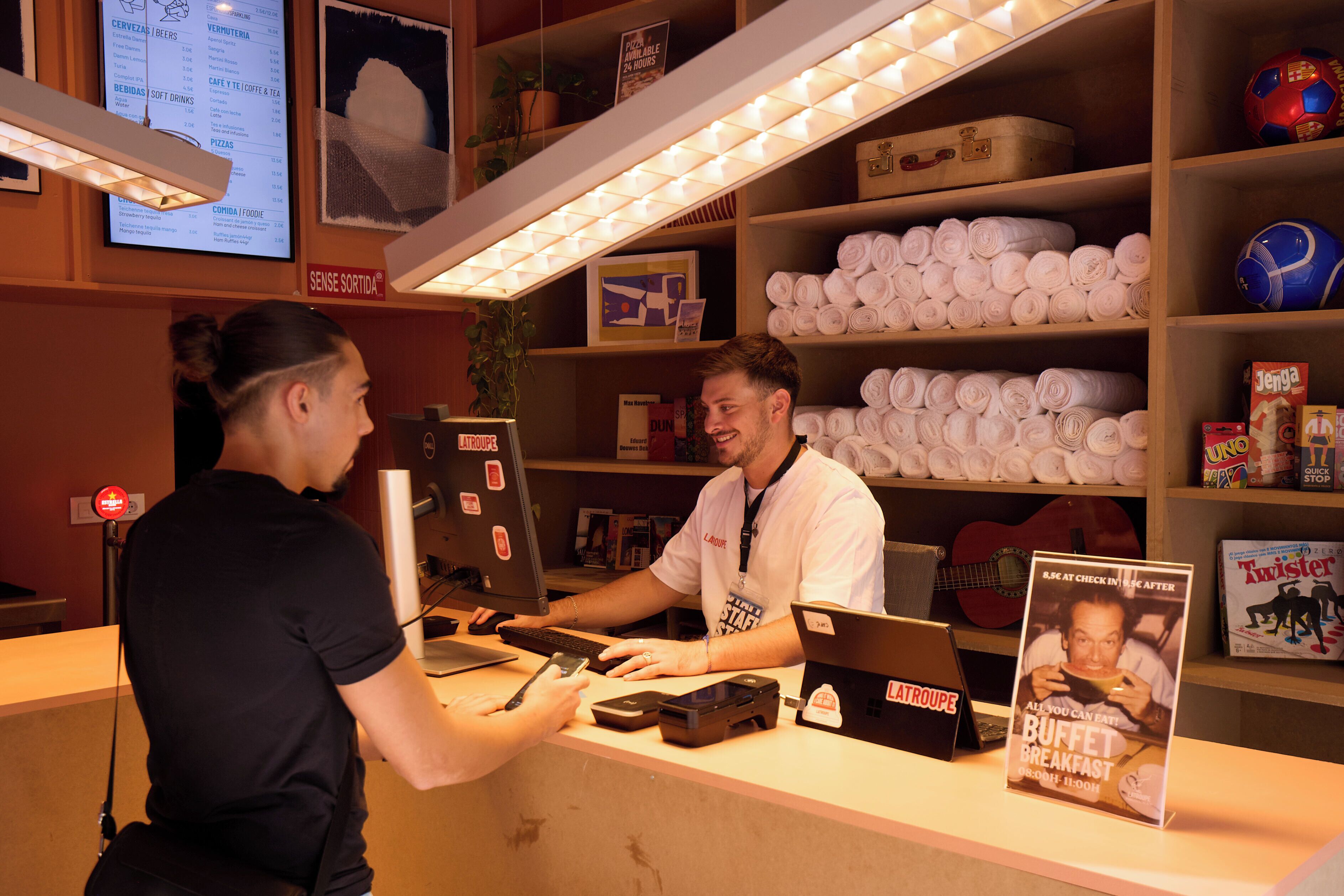 Photo - Latroupe Poblenou Beach