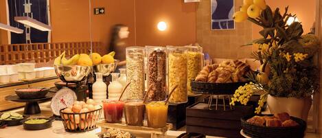 自助早餐