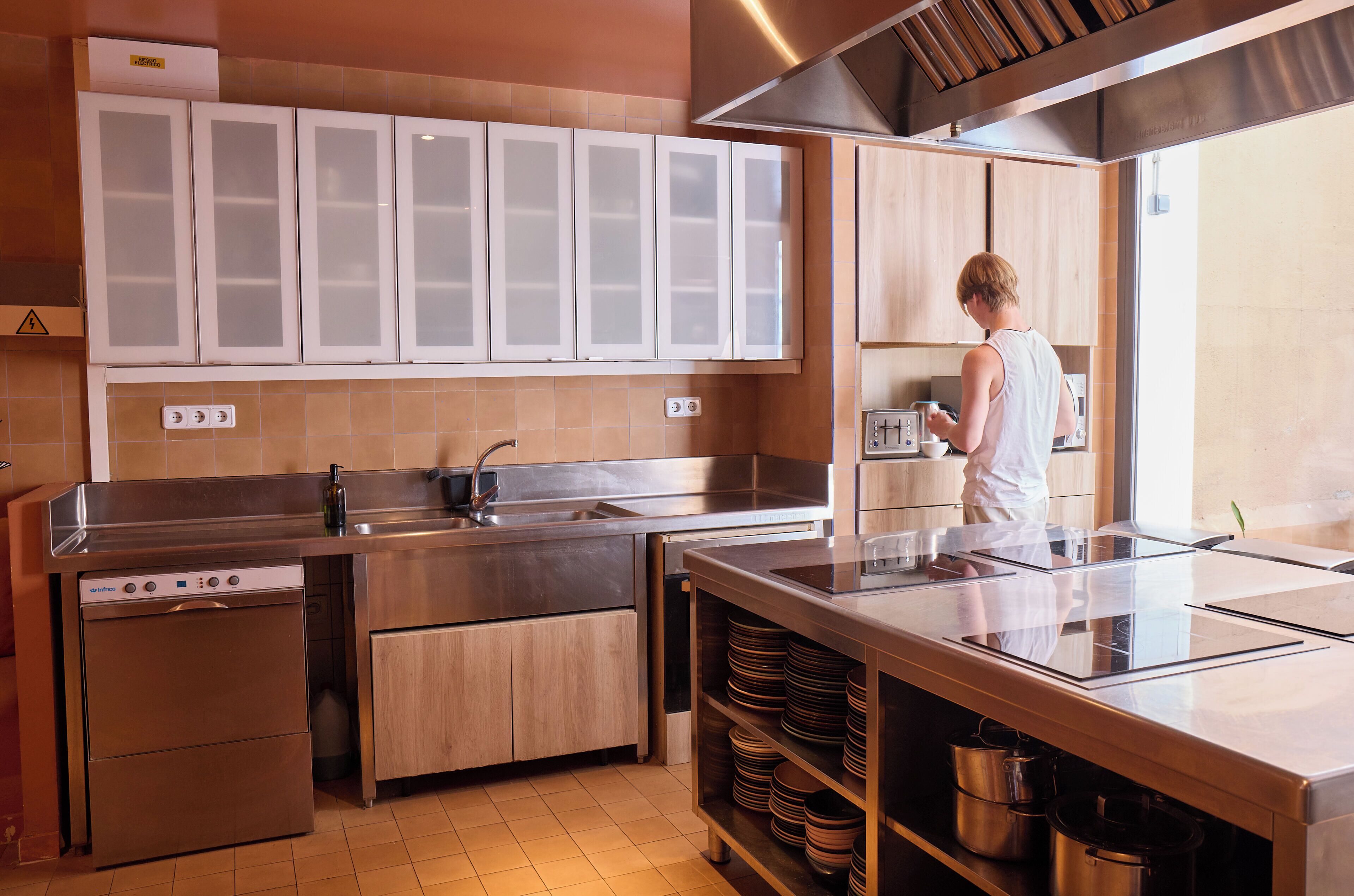 Photo - Latroupe Poblenou Beach