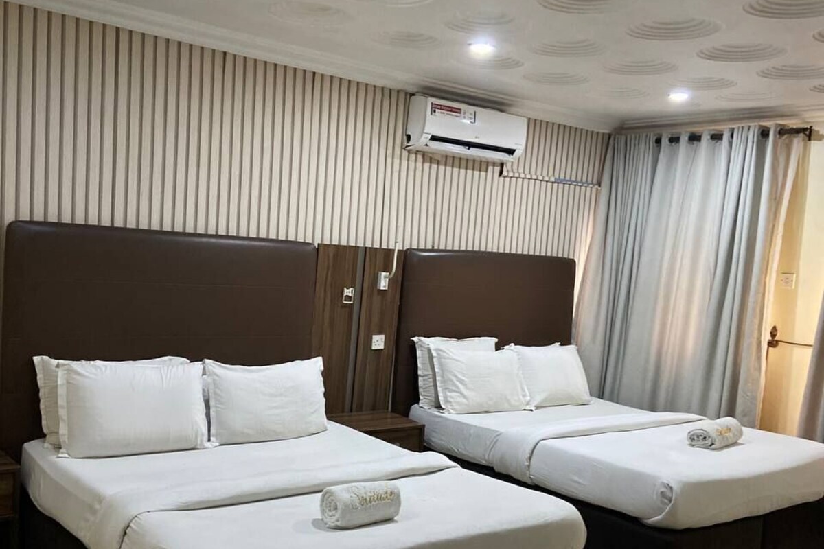 Executive Room | In-room safe, free WiFi