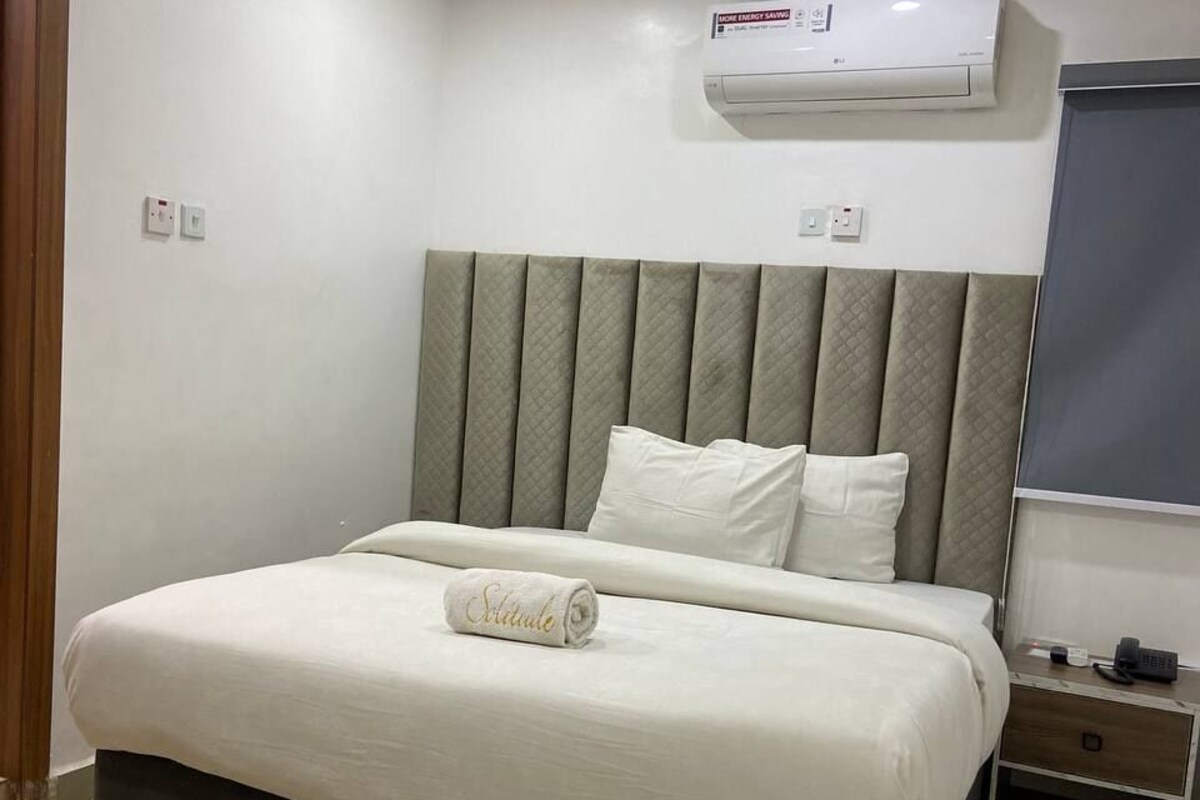 Deluxe Room | Minibar, in-room safe, WiFi (free)