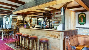 Bar (in der Unterkunft)