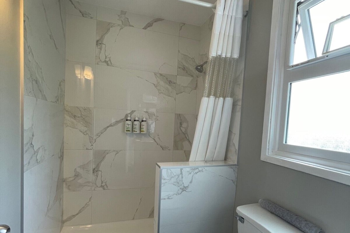 Standard Oda, 2 Yatak Odası | Banyo | Duş, saç kurutma makinesi, havlu