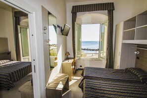 Caja de seguridad en la habitación, escritorio y wifi gratis 