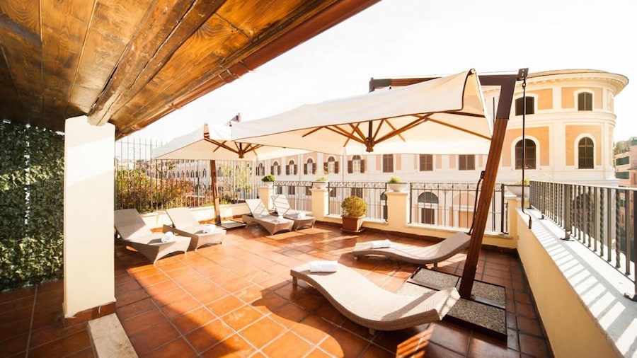 Relais Trevi 95 Boutique Hotel