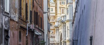 Relais Trevi 95 Boutique Hotel