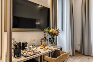 Deluxe Double Room, City View | Premium bedding, down duvets, memory-foam beds, minibar