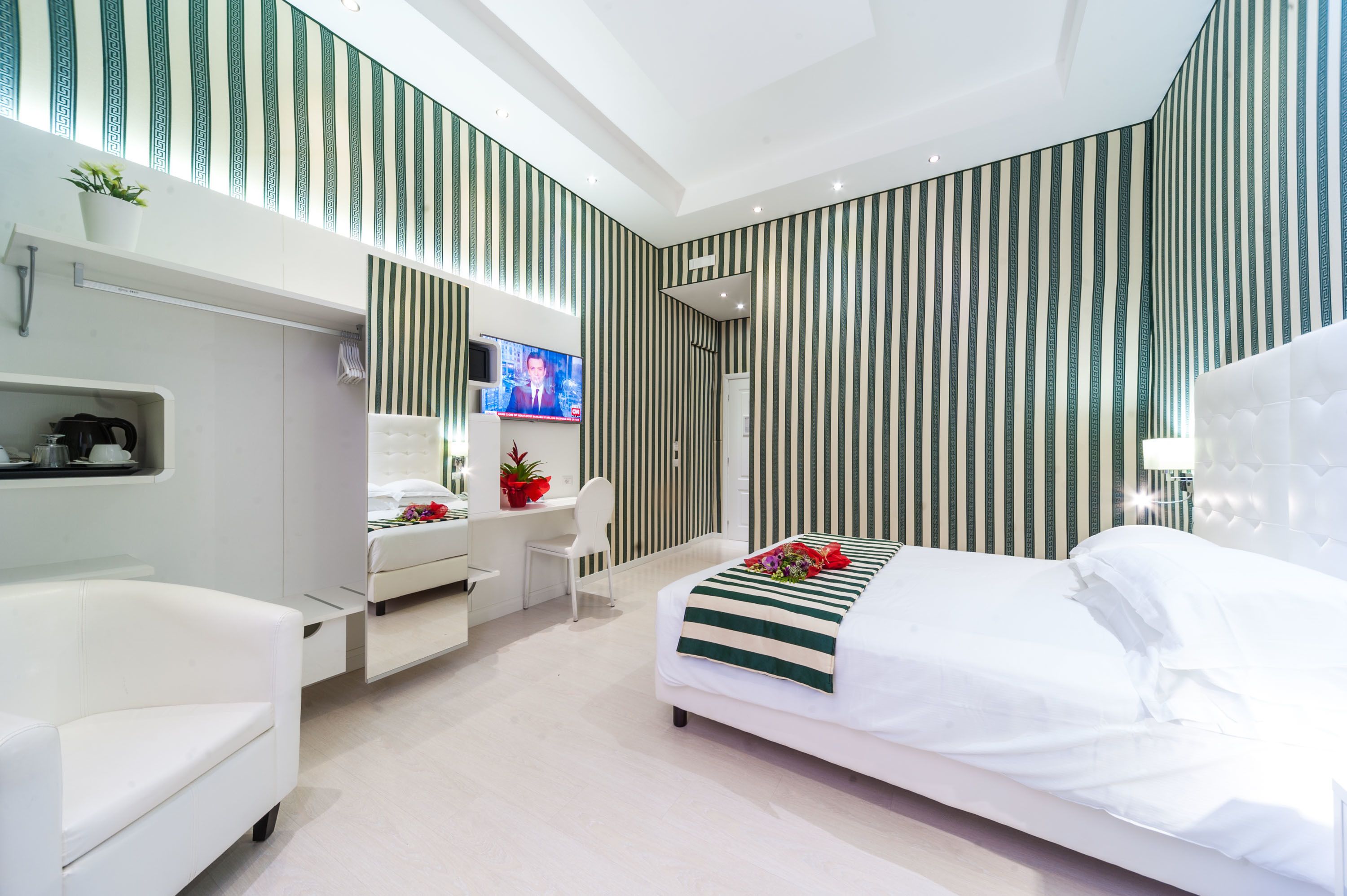 deluxe double room, city view | room amenity