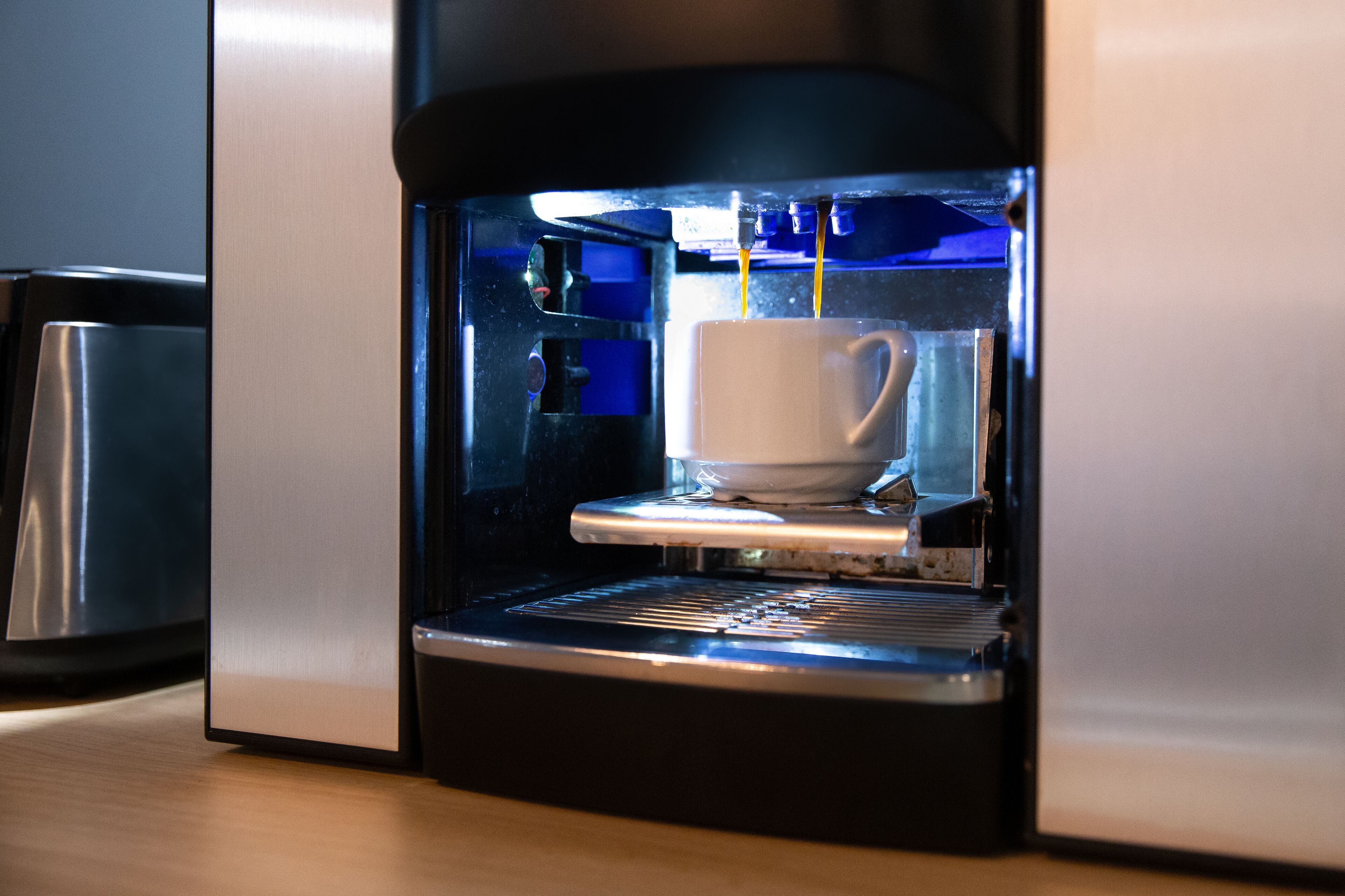 daily buffet breakfast for a fee