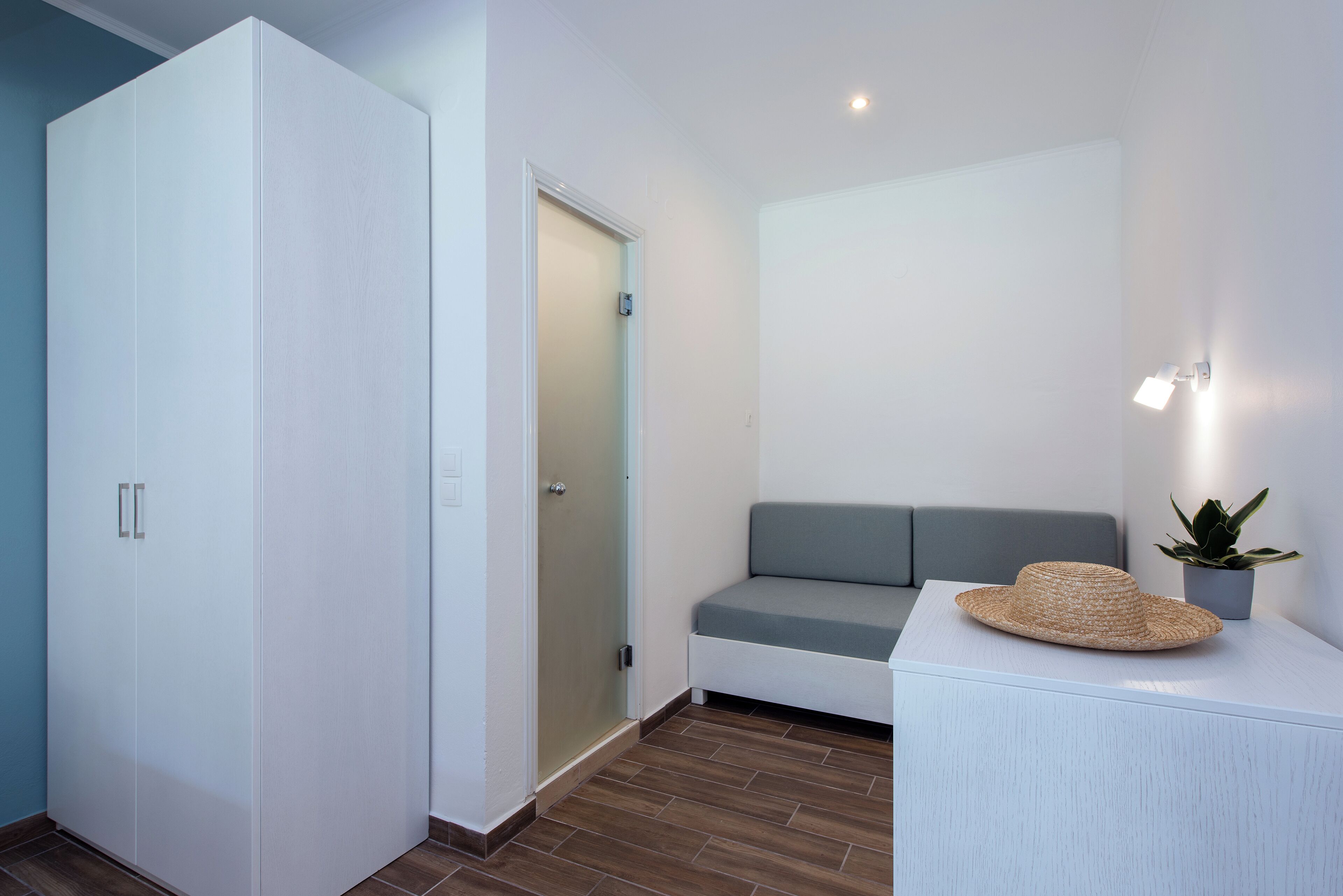 deluxe triple room | desk, blackout curtains, soundproofing, free wifi