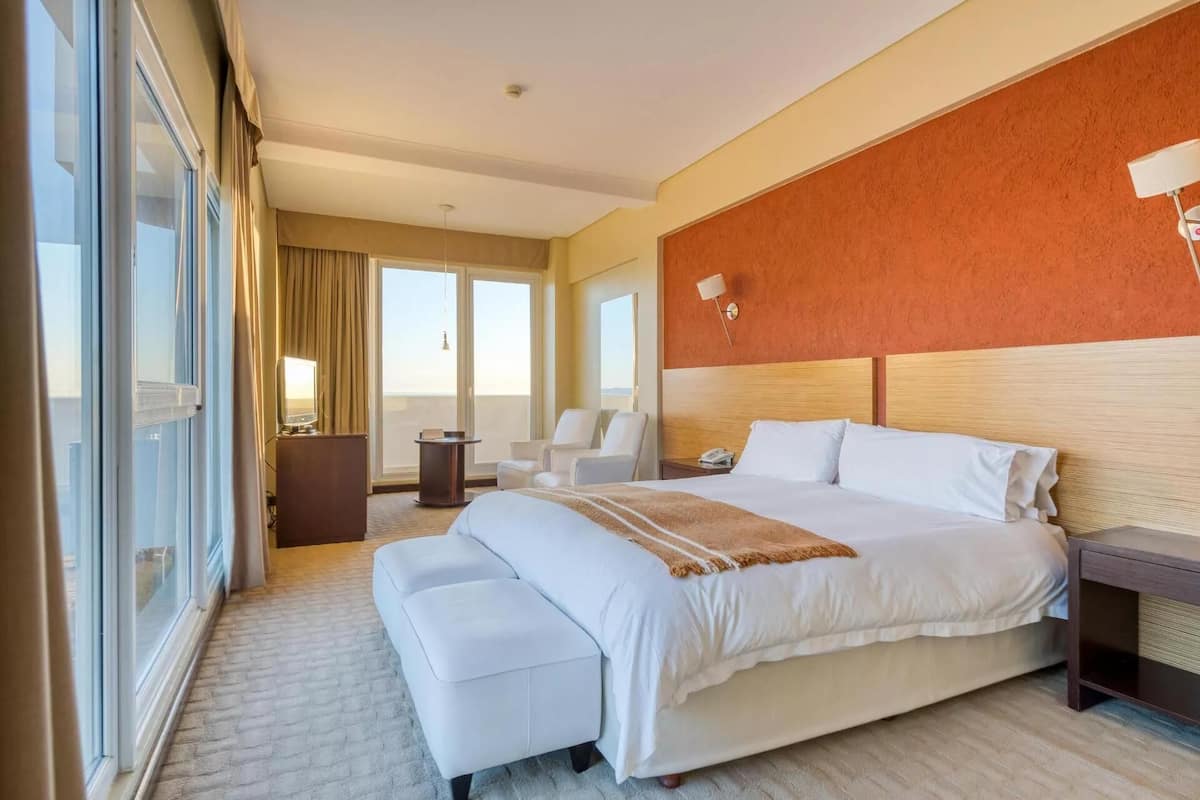 1 chambre, minibar, coffres-forts dans les chambres