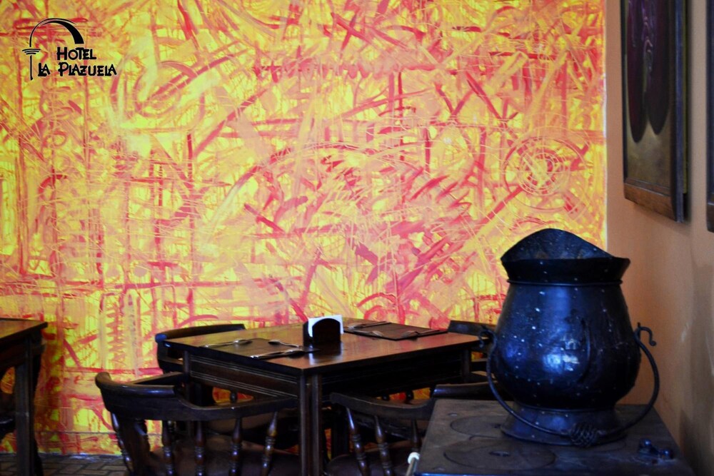 Hotel La Plazuela by null