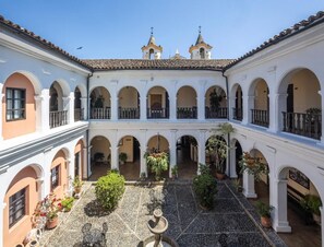 Property grounds - Hotel La Plazuela (Popayán)